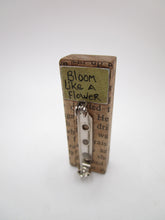 Folk art style FLOWER tin pin - misc