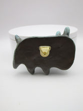 WALL SPIRIT "Mortimer" dog like with patina like finish misc