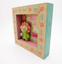 Flower girl set in shadow style box 4x4 spring easter or valentines