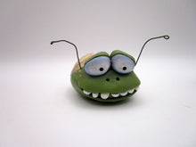 Shell MONSTER green and beige with wacky teeth