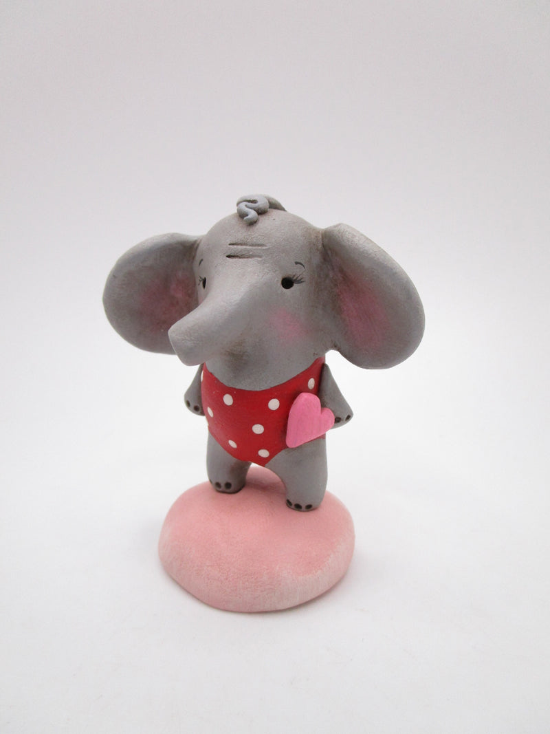 Valentine elephant 2.5 inches tall with pink heart