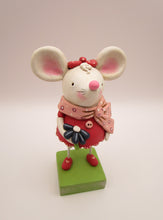 Valentine girl mouse in pinks holding dark blue flower