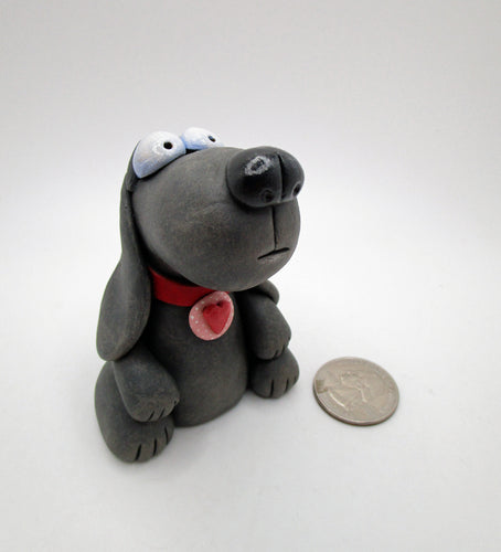 Valentine folk art dog with heart collar