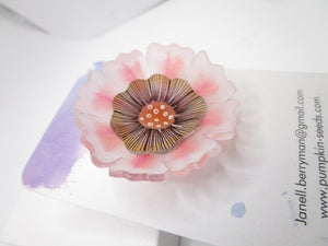 Pin brooch pink double flower ready to wear misc