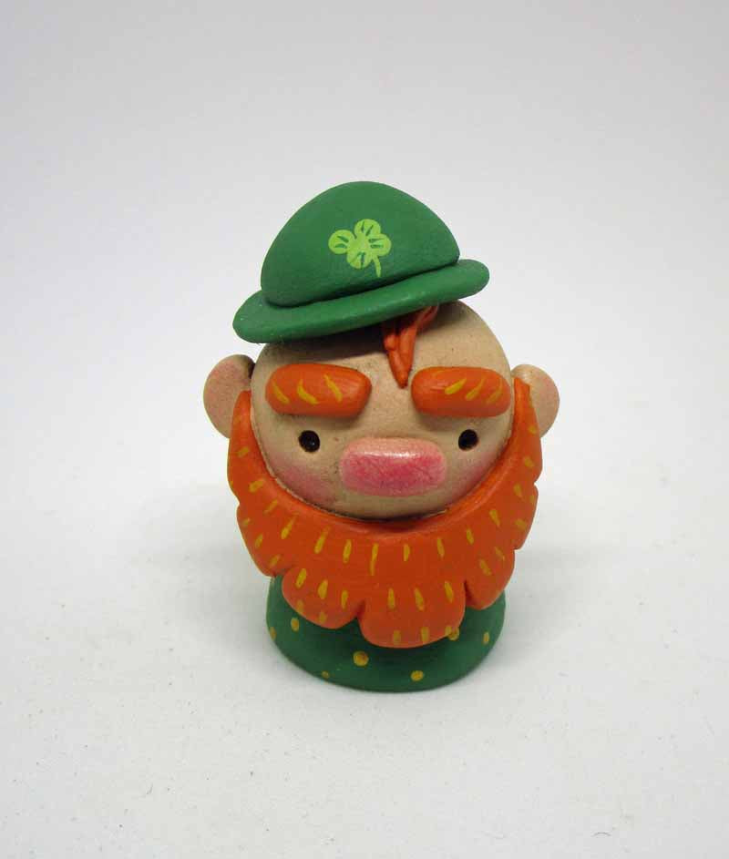 SPRING St. Patrick's day small leprechaun – pumpkinseeds folk art