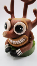 Wacky creepy cute tree stump - art character